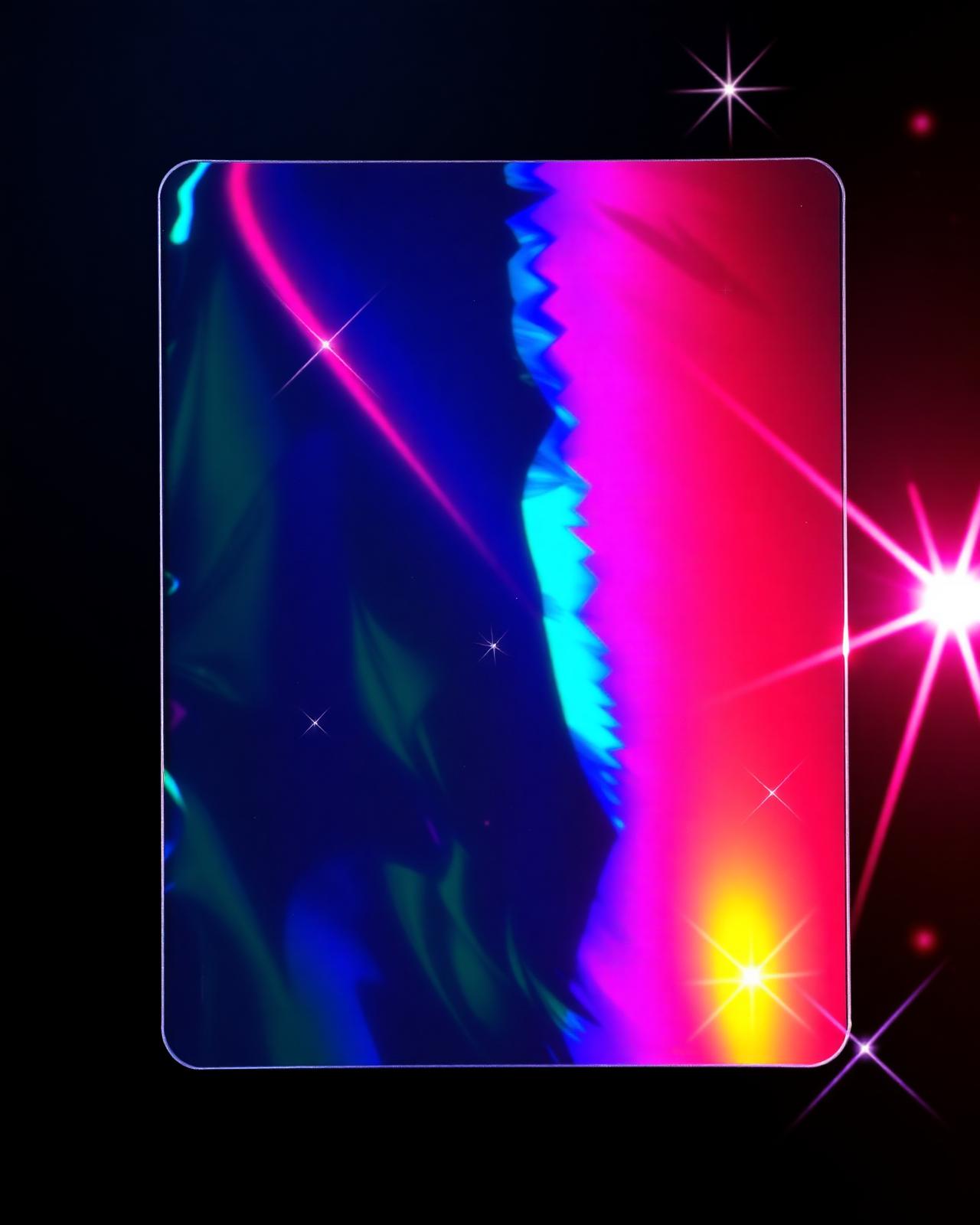 Holographic trading card